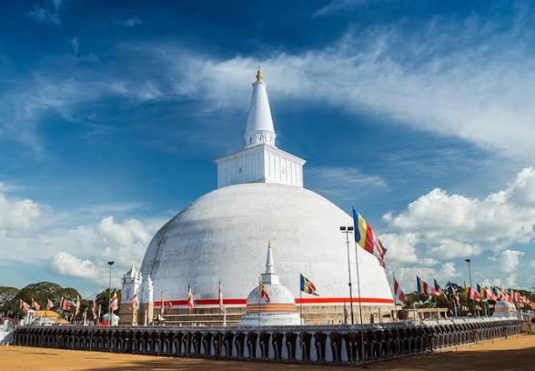 Sri Lanka Cultural Triangle Tour Package Price in USD (2026–2027)