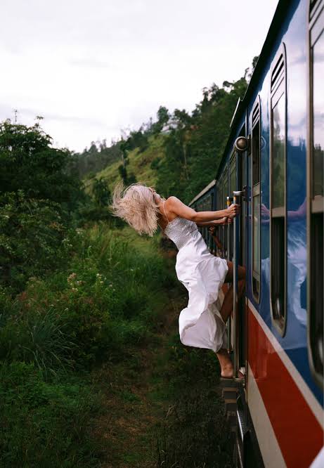 Kandy to Ella Train Tour Price (2026–2027): Private & Scenic Packages