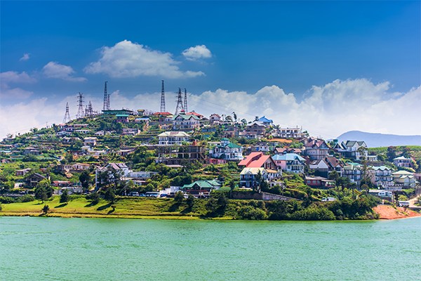 Sri Lanka Tour Packages from UAE 2026–2027: 10-Day Private Tour, Prices & Itinerary